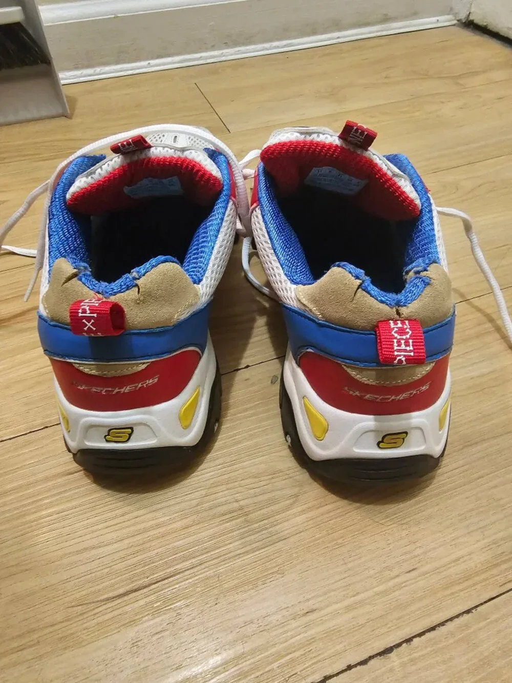 Skechers x One Piece D'Lites 2 Luffy - Limited Edition Korea Collab - Size 11